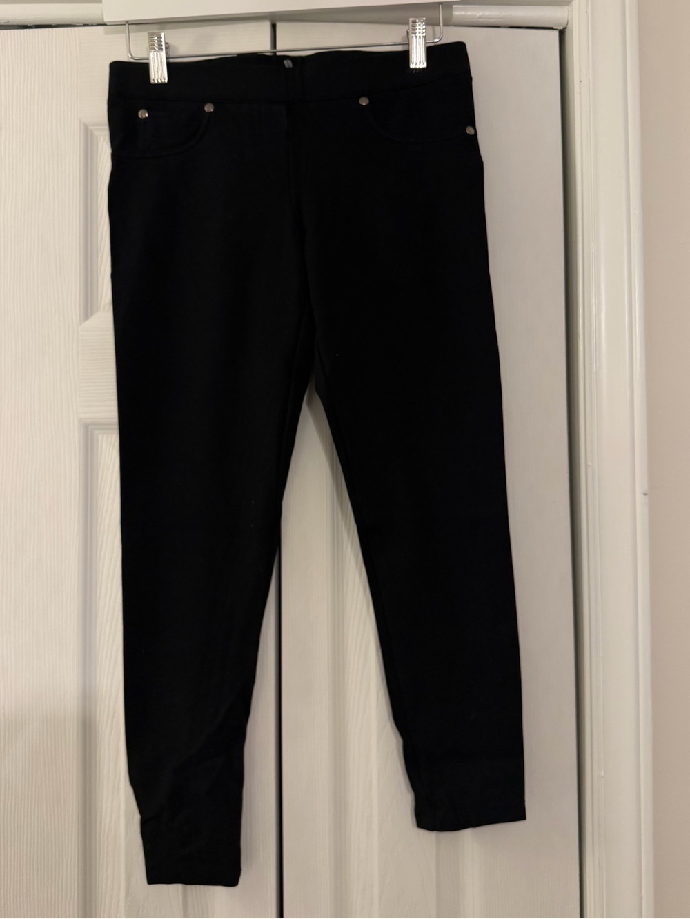 Trina Turk Leggings with Pockets